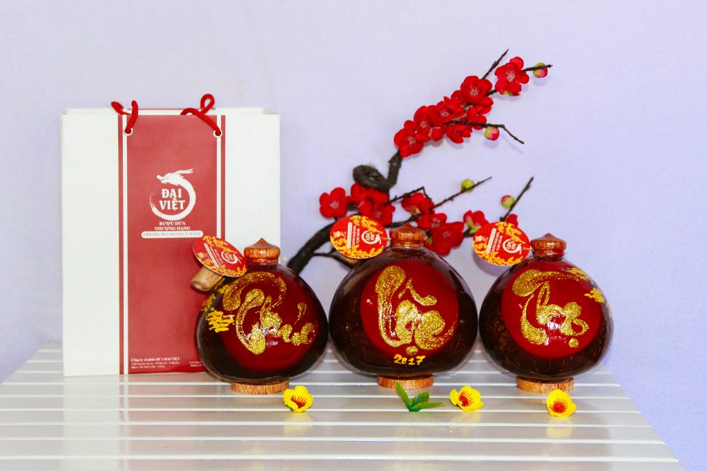 ruou-dua-phuc-loc-tho